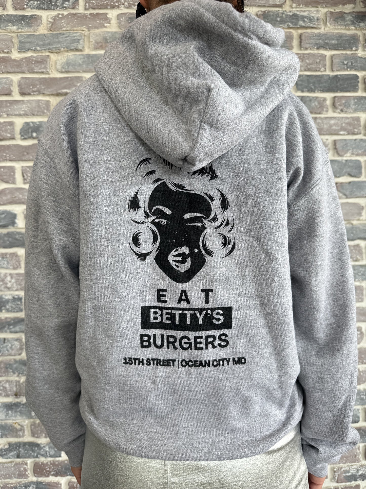 SMOKING BETTY GRAY HOODIE